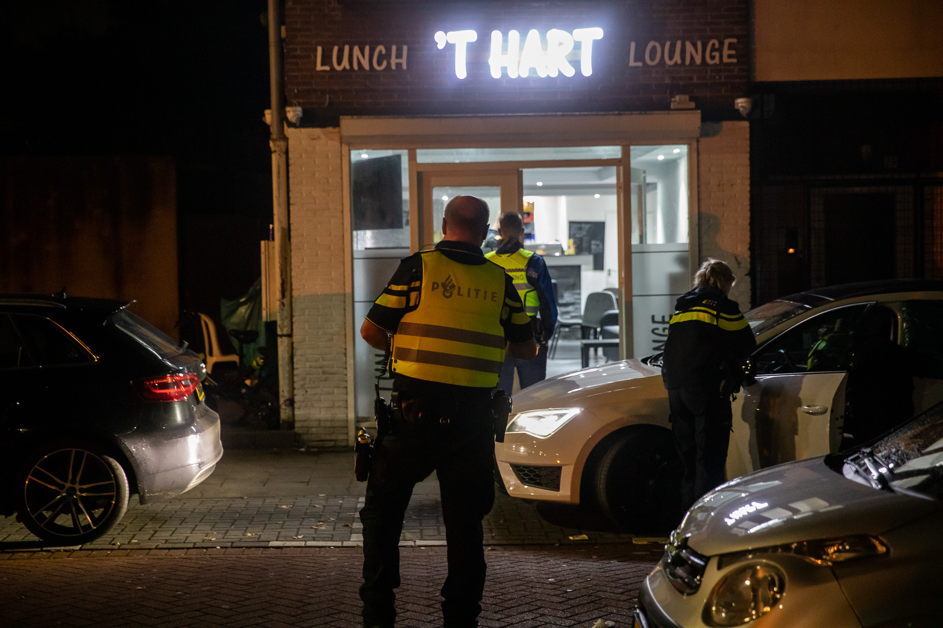 Zakken Vol Hasj Gevonden Bij Grote Drugsactie, 5 Mannen Opgepakt