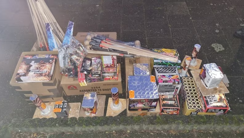 Politie Vindt 75 Kilo Vuurwerk In Roosendaalse Woning